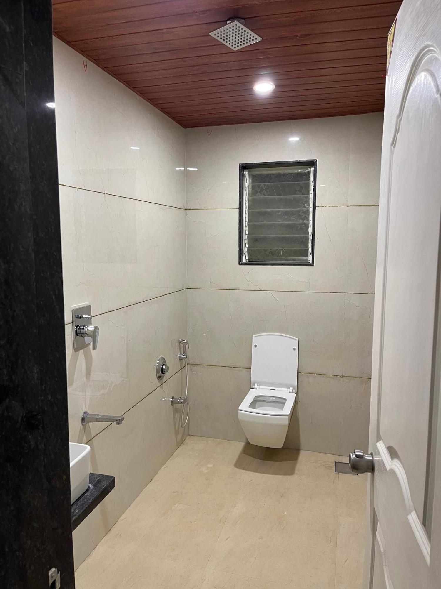 Hotel Jeet Paradise Phaltan Luaran gambar